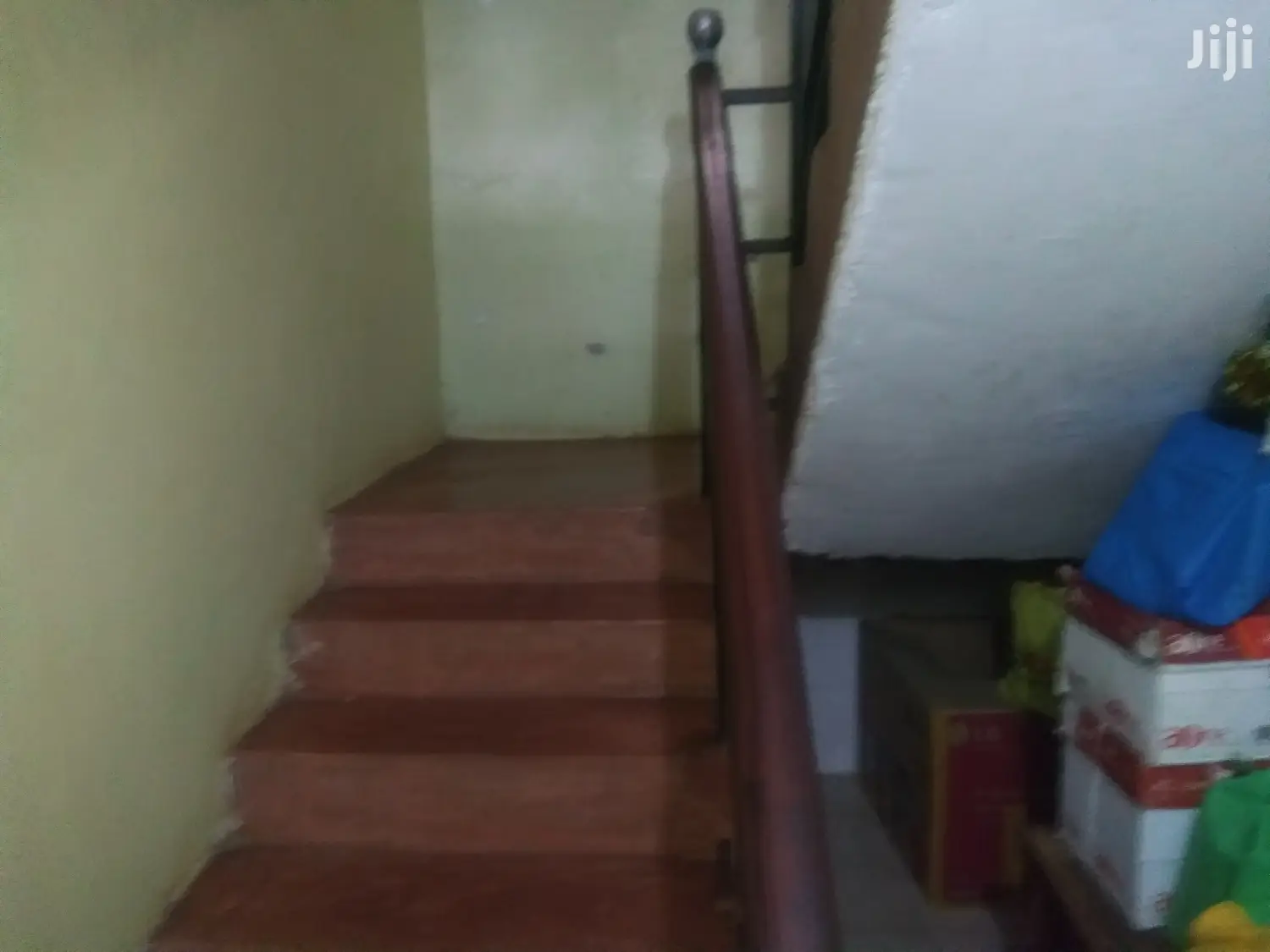 Spacious 5bedroomed Maisonette For Sale
