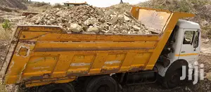 Mchongo, Filling Materials~Flooring Materials