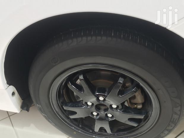 Toyota Prius 2015 White - thumbnail 6