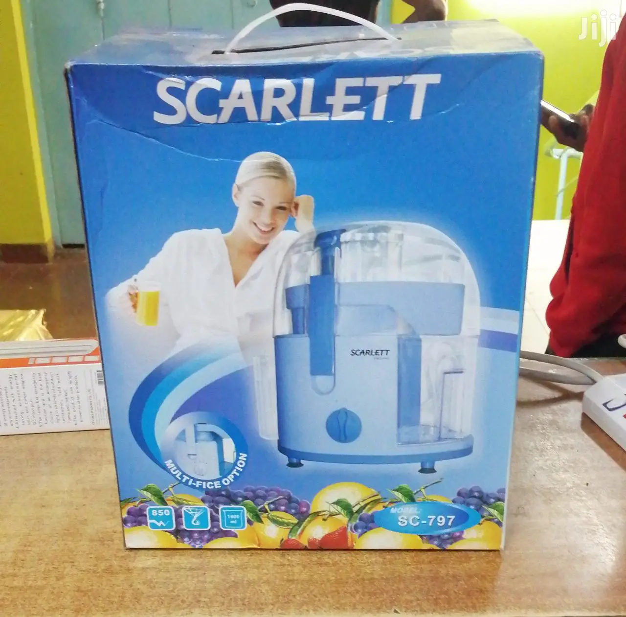 Scarlet Mixer
