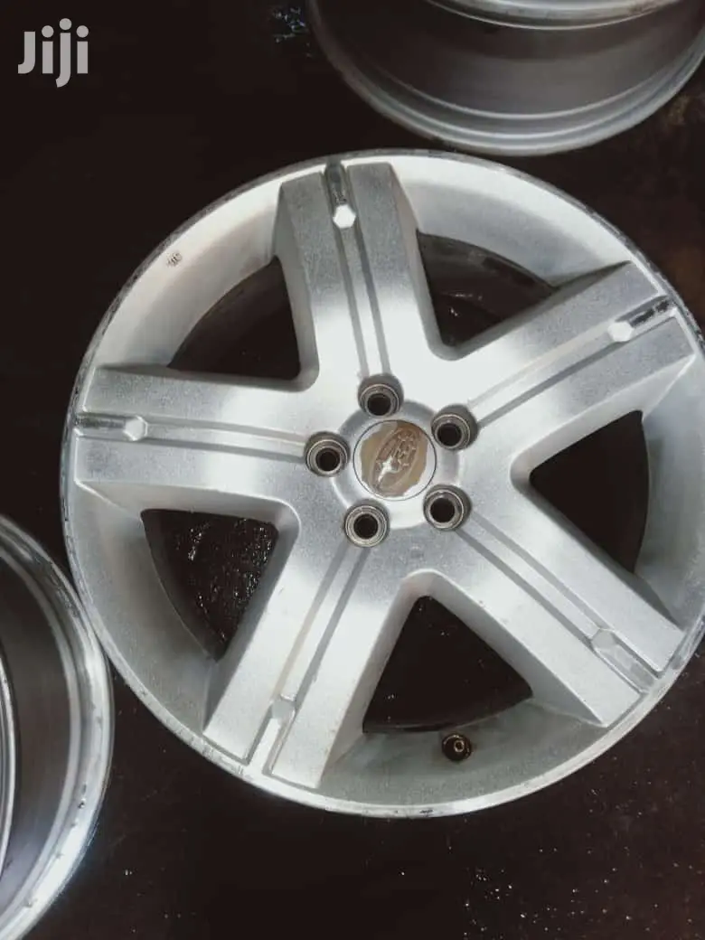 Original Rims Set Size 17 Inch for Subaru