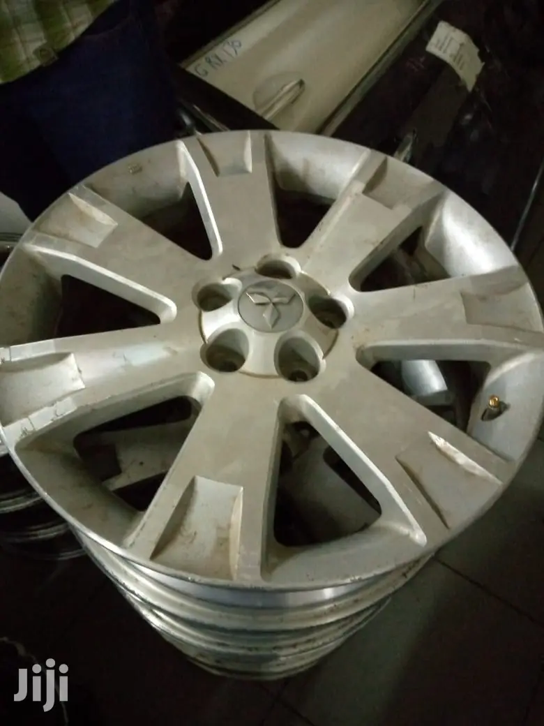 Original Rims Set Size 18 for Mitsubishi Outlander
