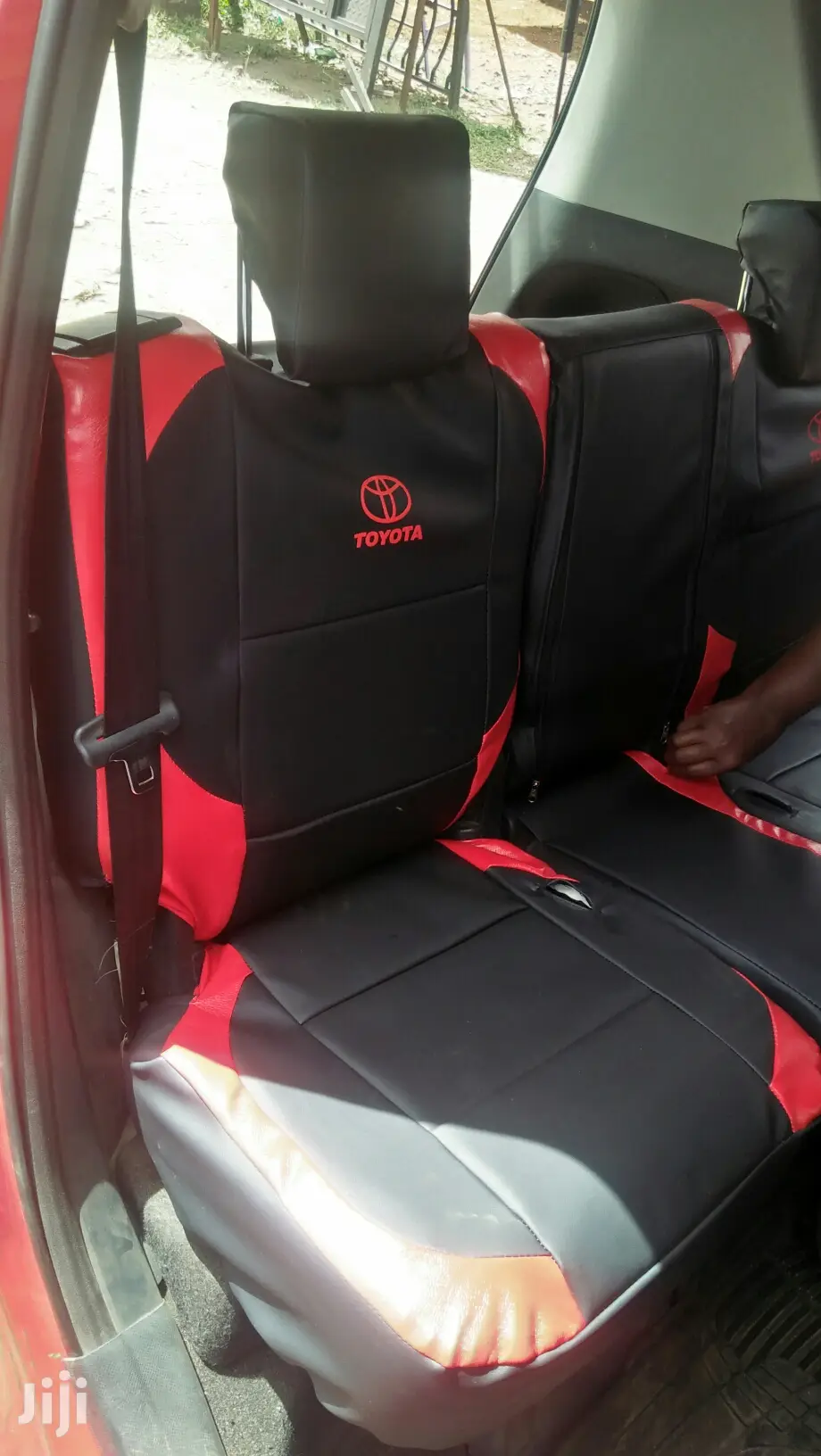 Red and Black Car Seat Covers