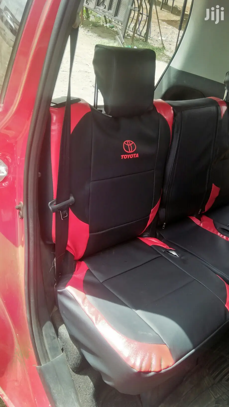 Red and Black Car Seat Covers