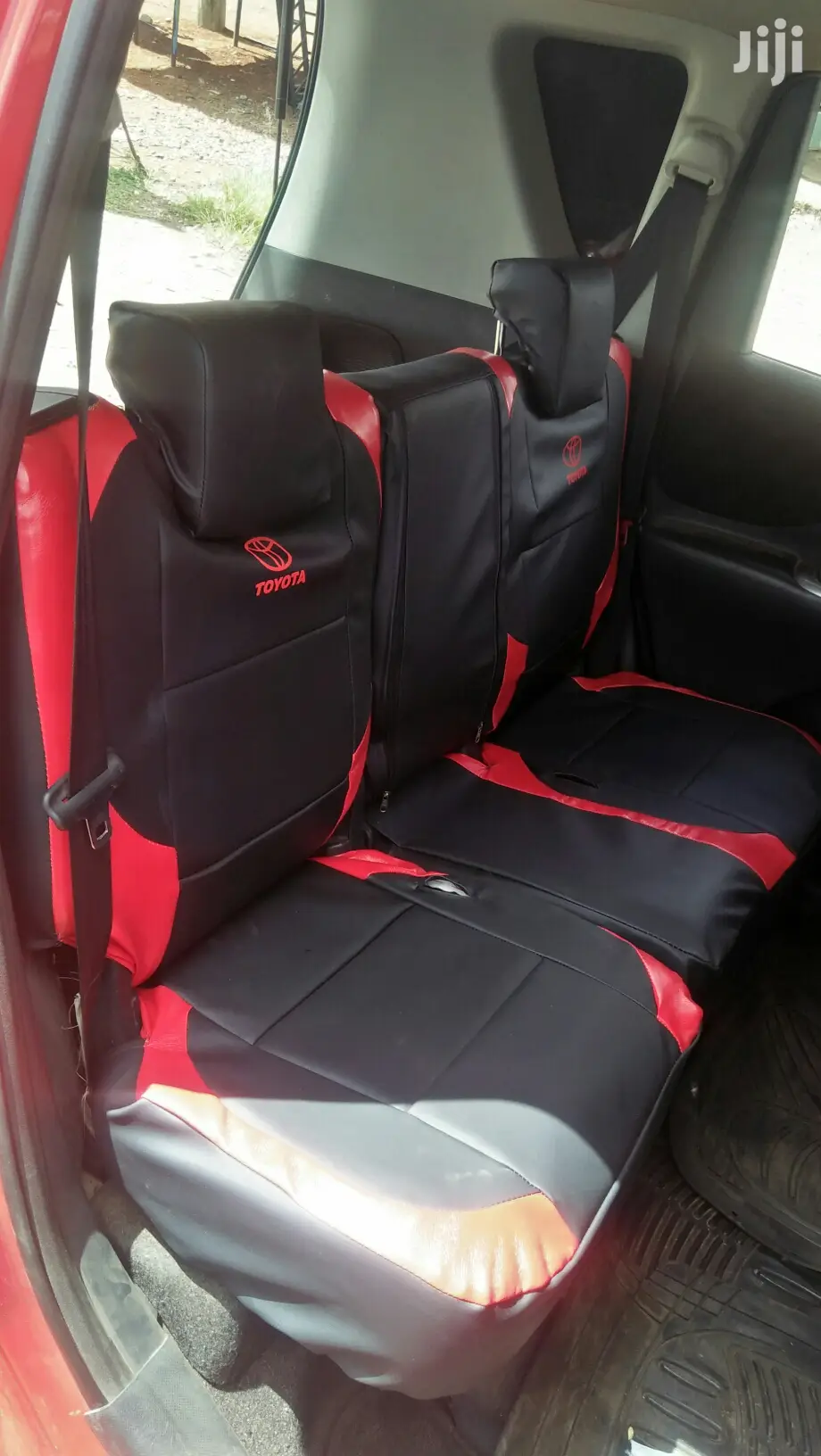 Toyota Ractis Car Seat Covers