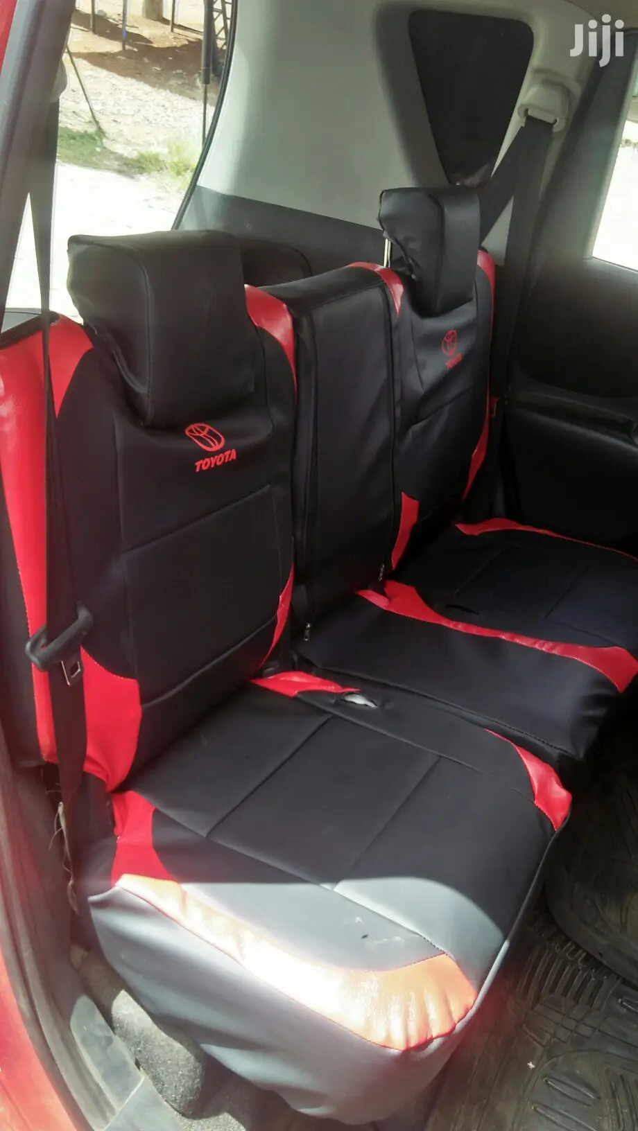 Toyota Ractis Car Seat Covers