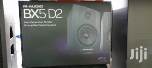 Bx5-D2 M-Audio Bi-Amplifier Studio Monitor Speakers