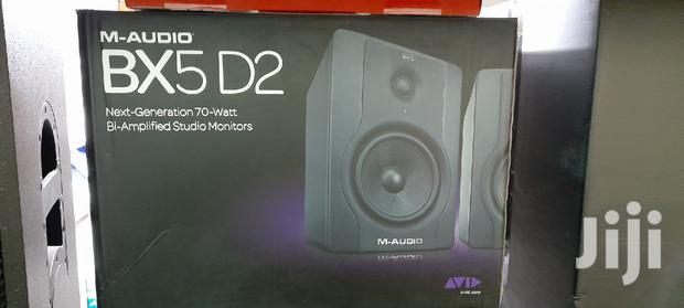 Bx5-D2 M-Audio Bi-Amplifier Studio Monitor Speakers