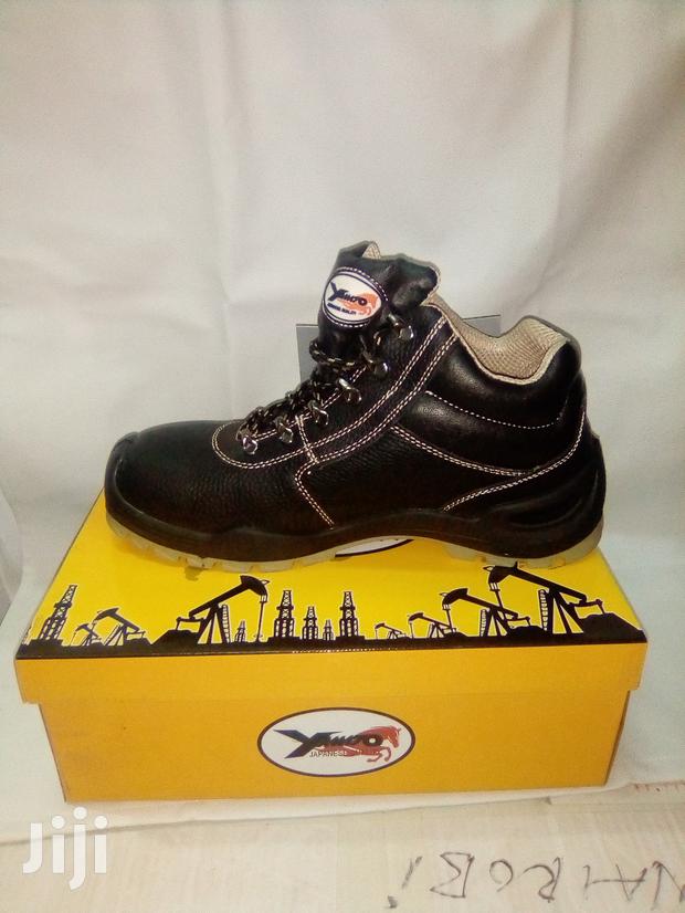 Yamato Safety Shoes - main view