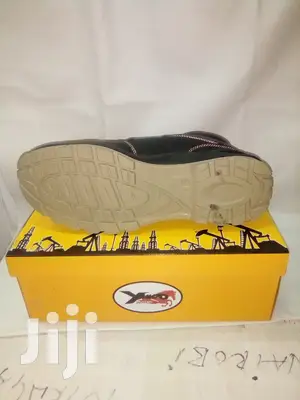 Yamato Safety Shoes