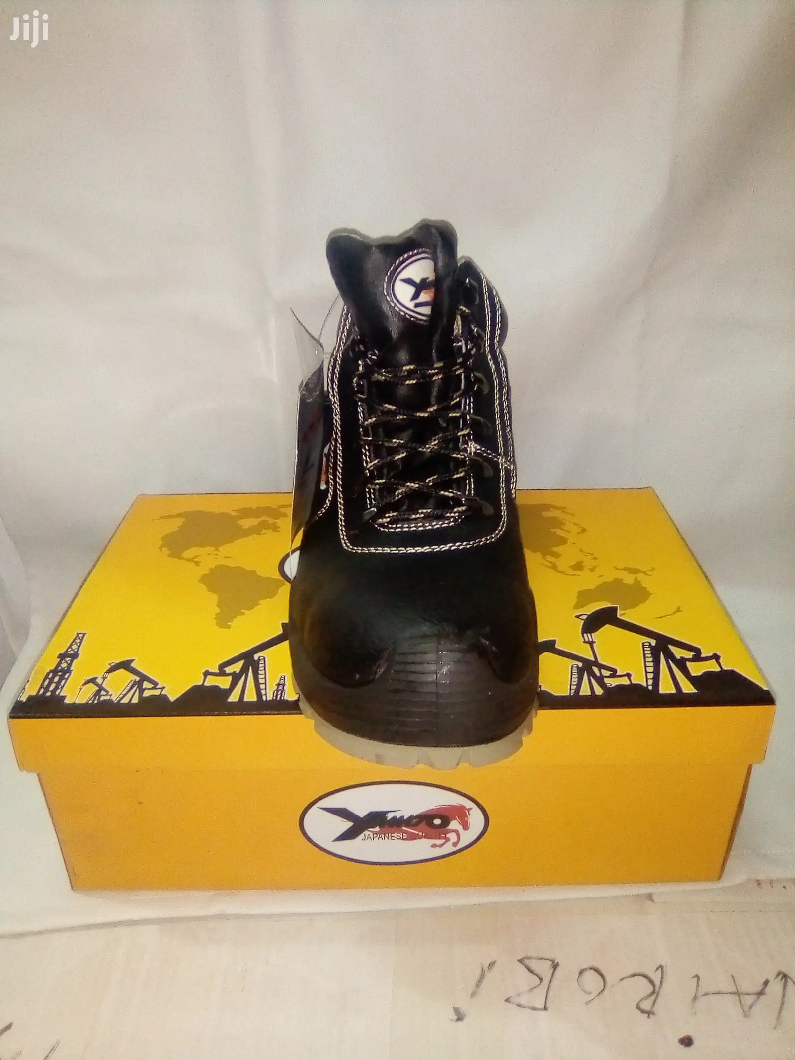 Yamato Safety Shoes