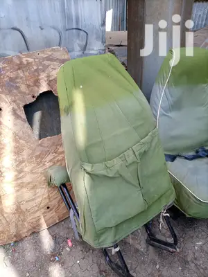 Tour Van Seats Used but Still Clean Plus Seatbelts Free
