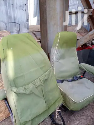 Tour Van Seats Used but Still Clean Plus Seatbelts Free