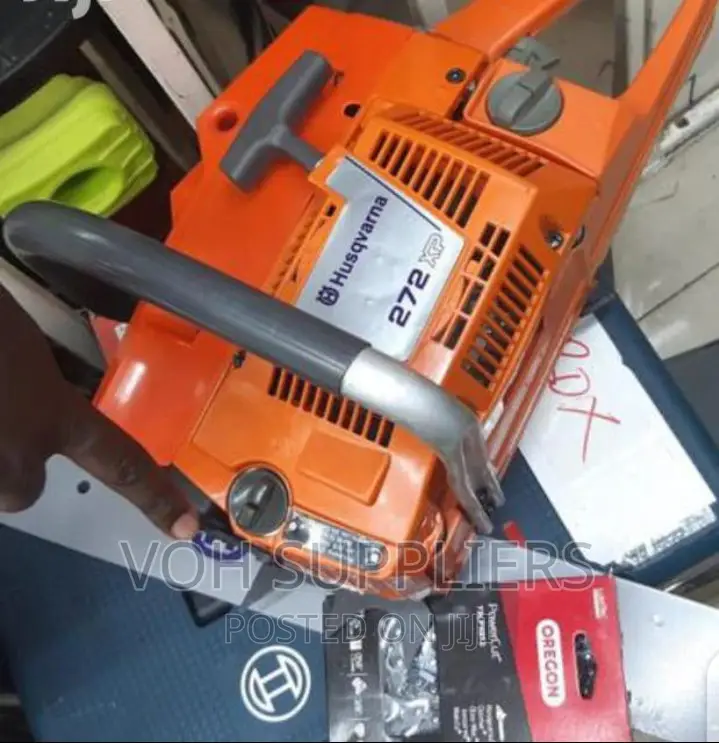 Husqvannar Chainsaw