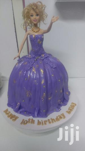 2kg Barbie Doll Cake - thumbnail 2
