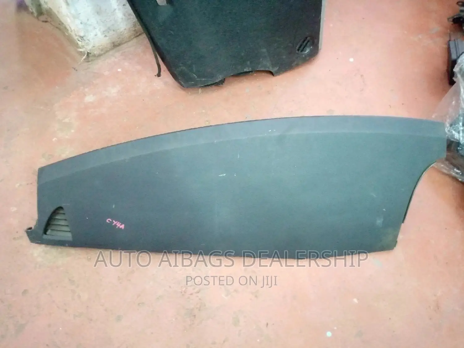 Mitsubishi Lancer Dashboard Airbag.