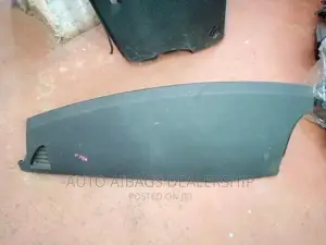 Mitsubishi Lancer Dashboard Airbag.