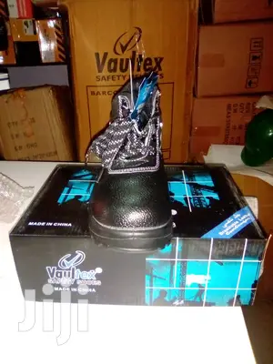 Vaultex Work Boots