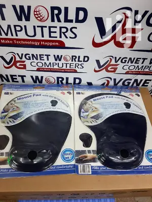 Mouse Pads With Gel Wrist Support