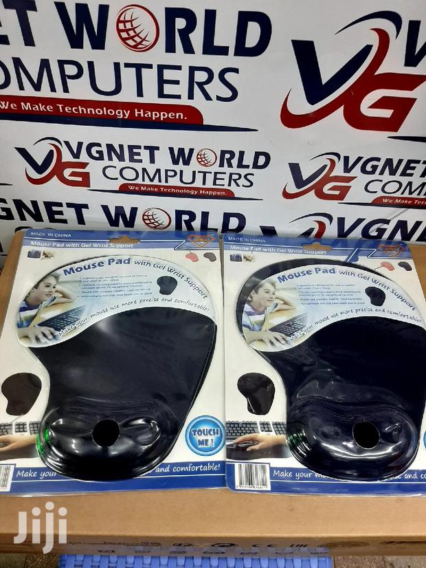 Mouse Pads With Gel Wrist Support - thumbnail 3