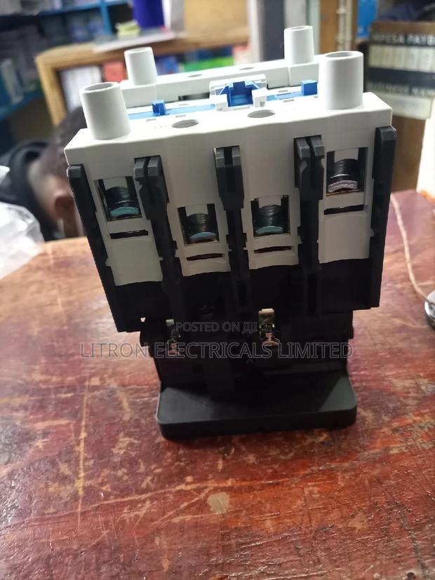 Change Over Contacter 110A - thumbnail 3