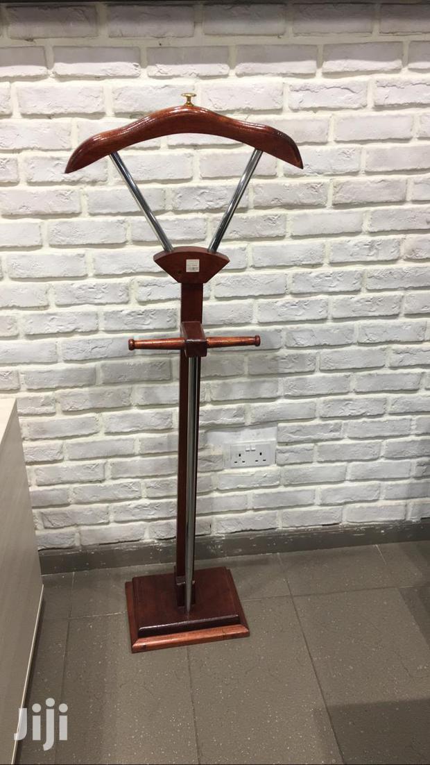 Executive Coat Hanger
