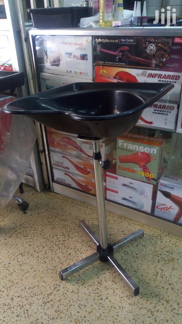 Standing Shampoo Sink - main view