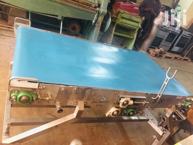 EX-UK Food Conveyer System - main view