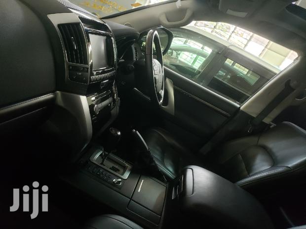 Toyota Land Cruiser Prado 2014 White - thumbnail 6