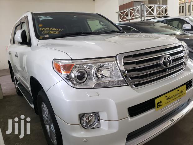Toyota Land Cruiser Prado 2014 White