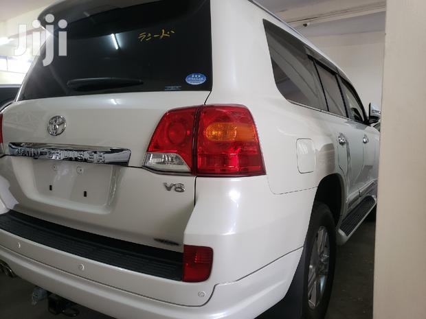 Toyota Land Cruiser Prado 2014 White - thumbnail 5