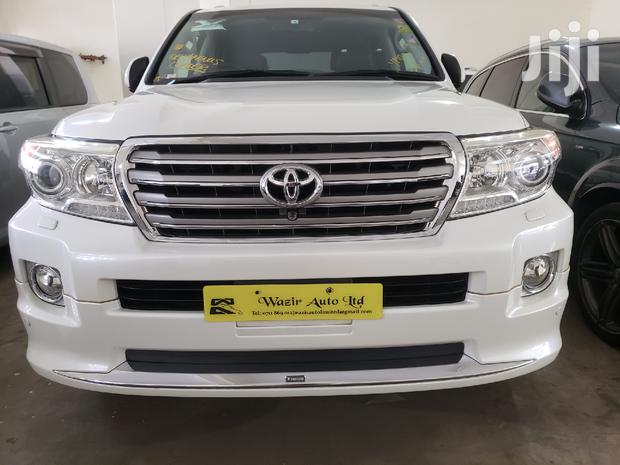 Toyota Land Cruiser Prado 2014 White - thumbnail 3