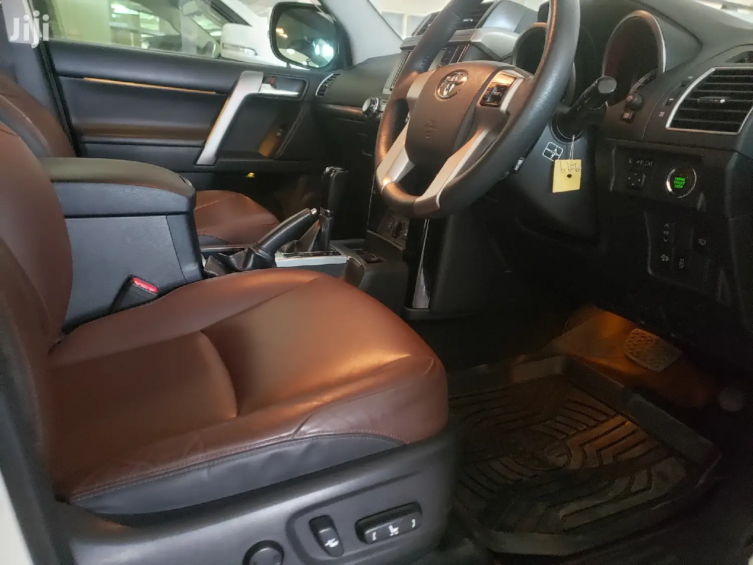 Toyota Land Cruiser Prado 2016 White