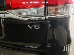 Toyota Land Cruiser Prado 2017 Black