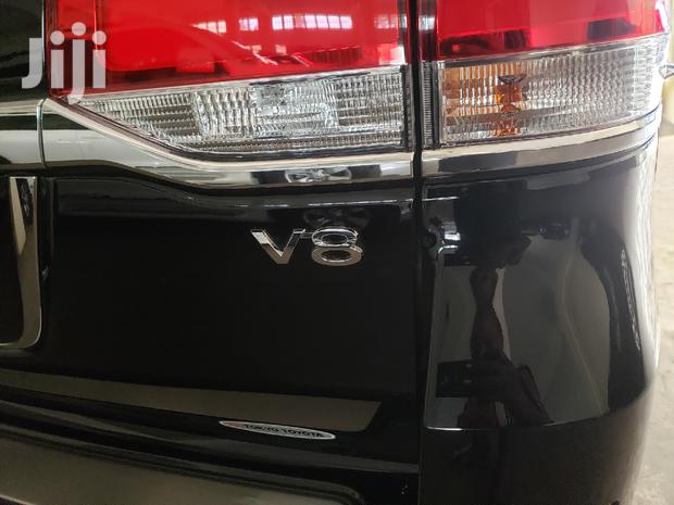 Toyota Land Cruiser Prado 2017 Black - thumbnail 4