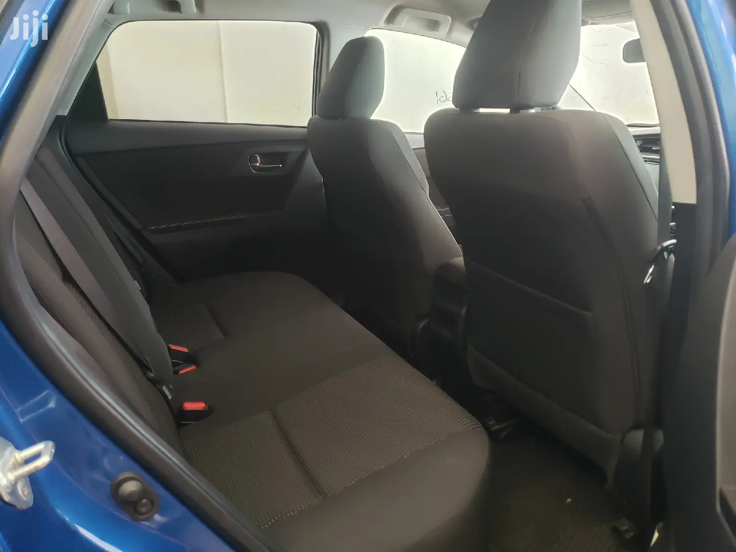 Toyota Auris 2014 Blue