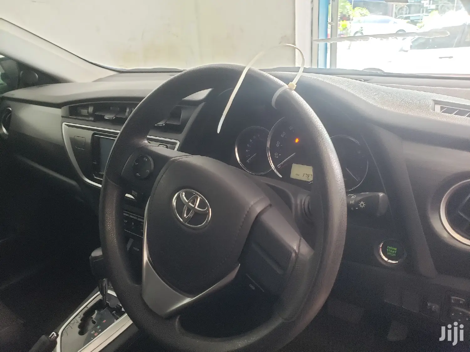 Toyota Auris 2014 Blue