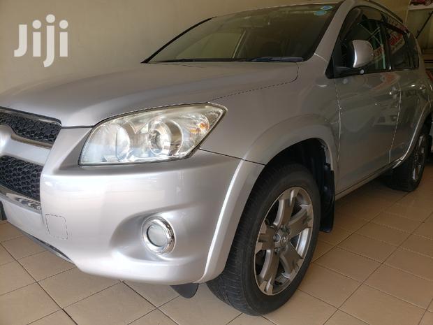 Toyota RAV4 2013 Silver