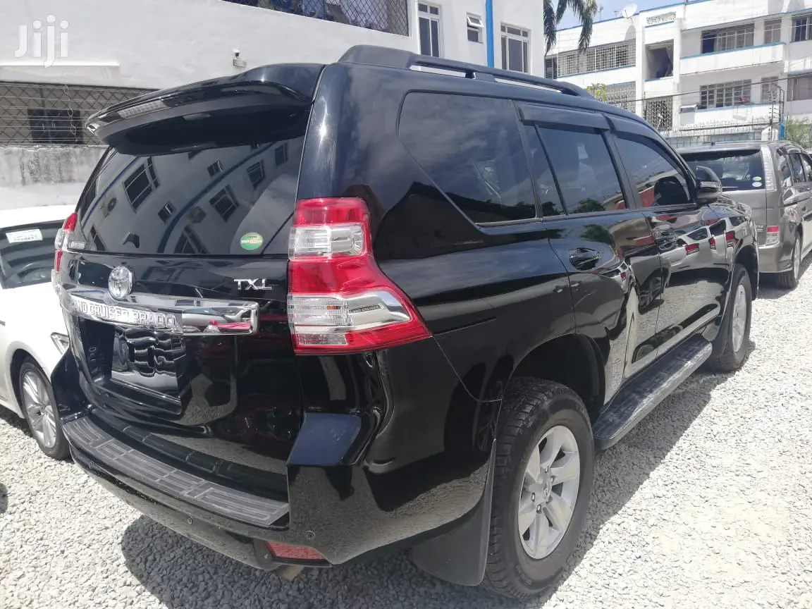 Toyota Land Cruiser Prado 2015 Black