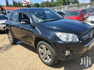Toyota Vanguard Rav4 Available for Car Hire/Car Rental