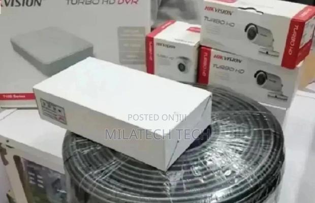 8channels Hikvision CCTV Cameras