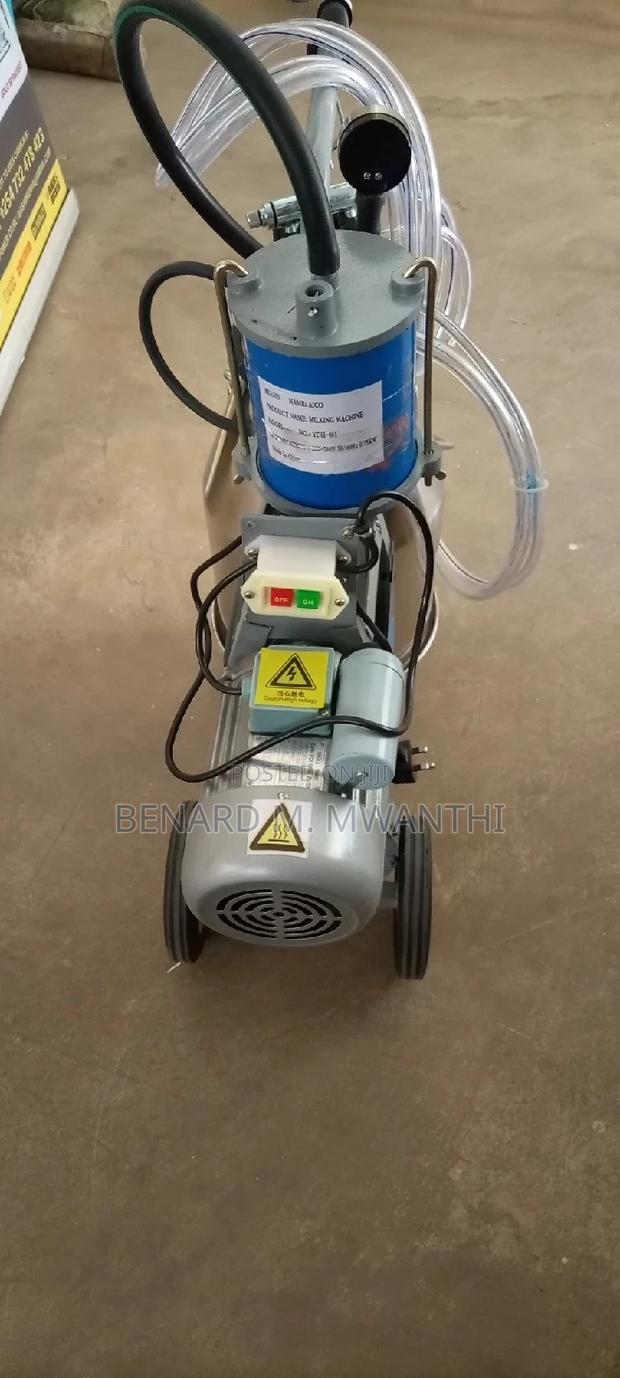 Milking Machines(Electric) - thumbnail 3