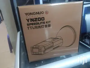 Superior Yongnuo Yn200 Strobe Light