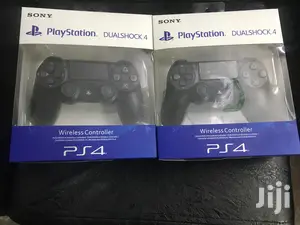 Play Station 4 Original Pads/Controllers