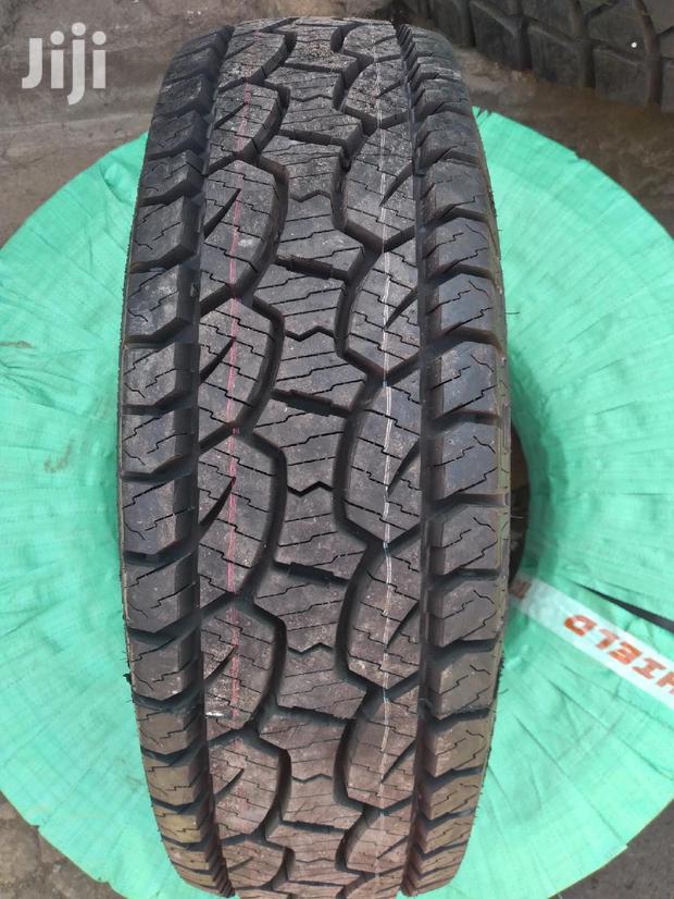 Summit Tires Sizes 225/75r15 A/T for Pick-Ups - thumbnail 2