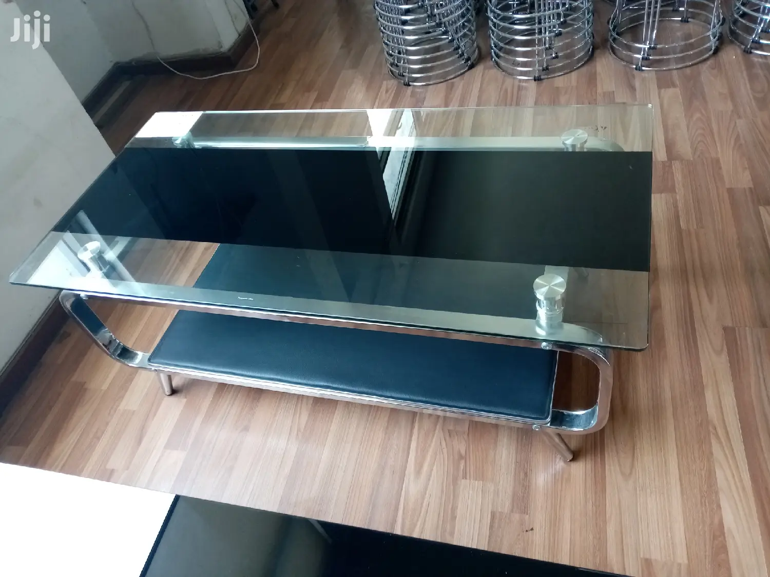 Executive Reception Table