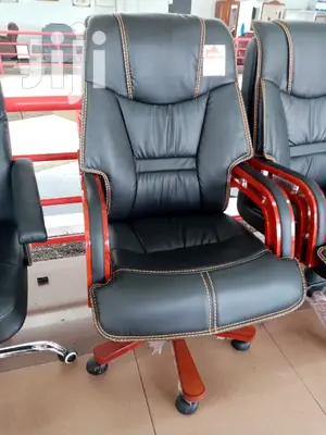 Executive Office Seat