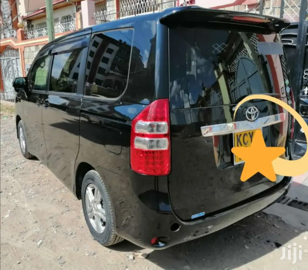 Toyota Noah /Voxxy Available for Car Hire /Car Rental