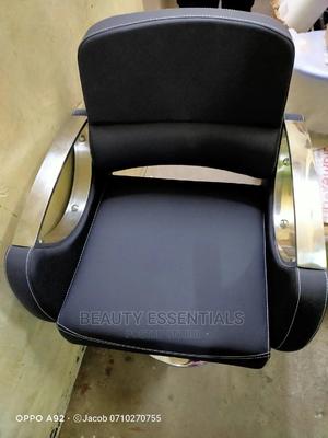 Styling Black Salon Chair - thumbnail 2