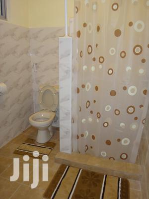 Furnished Studio - thumbnail 2